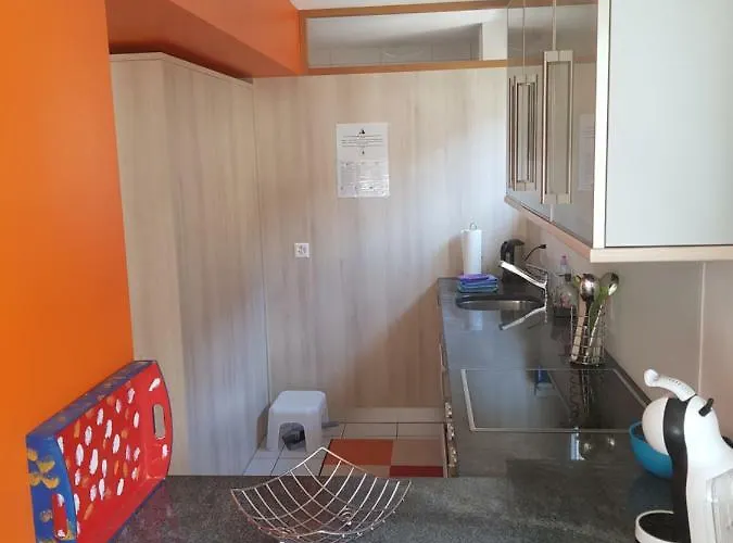 Zayetta Orange Cube Nr. 11a 公寓