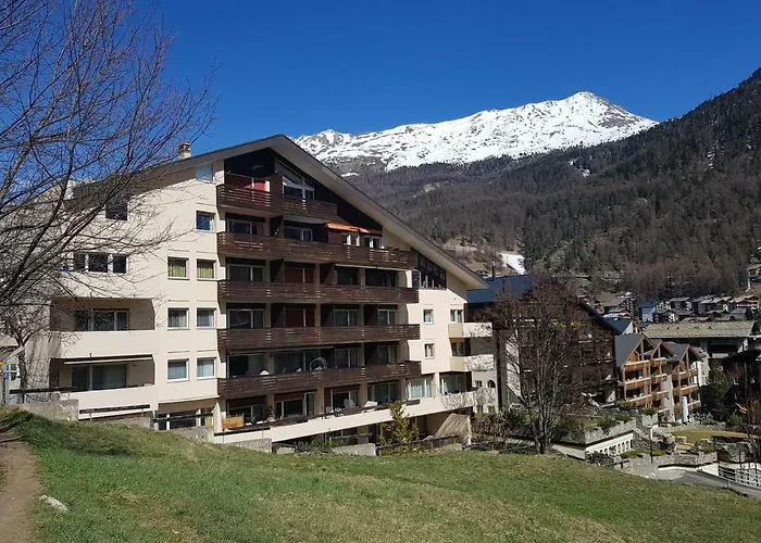 Zayetta Orange Cube Nr. 11a 公寓 采尔马特